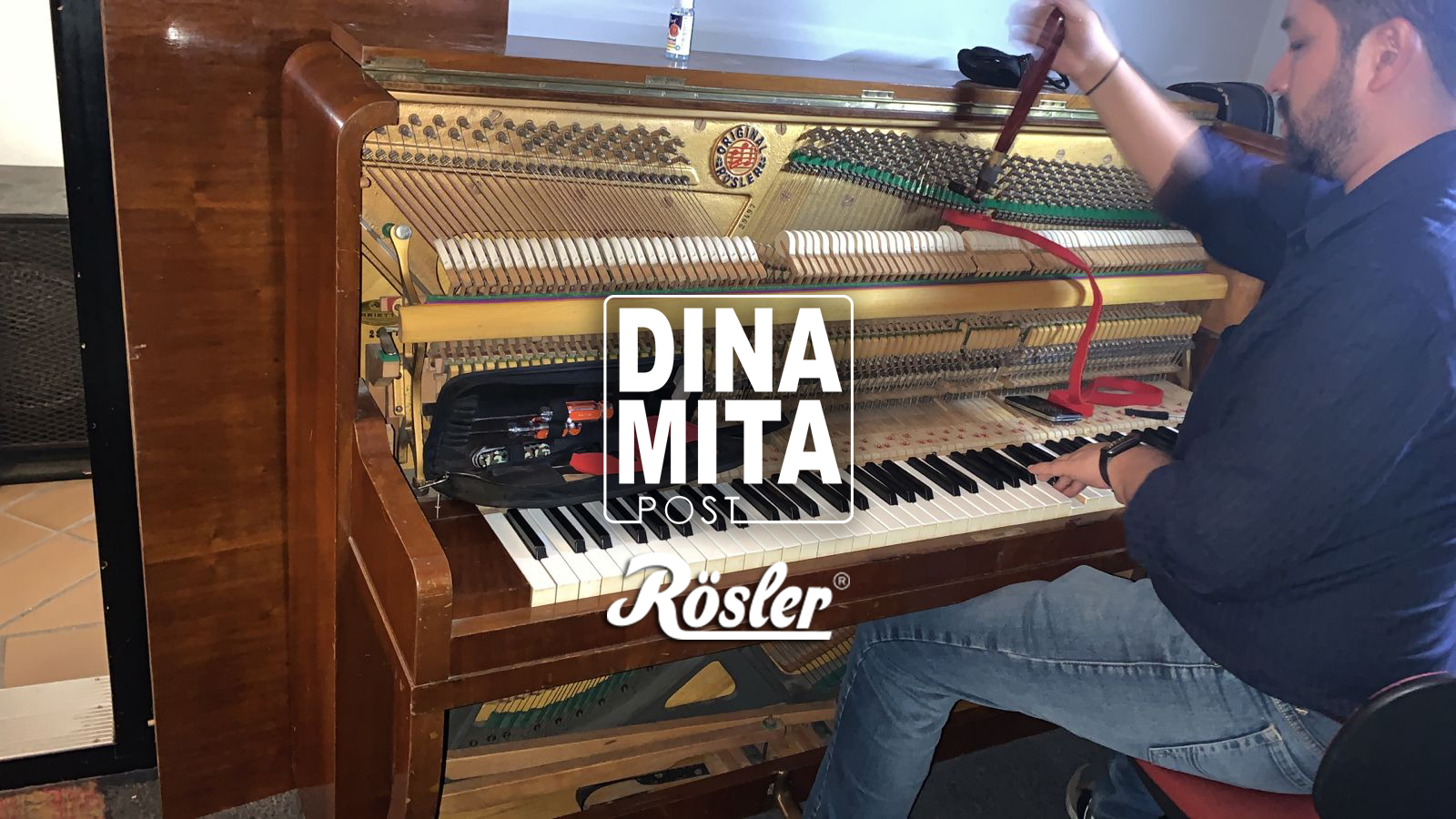 DINAMITA-POST-casa-de-post-produccion-mexico-piano-clogo